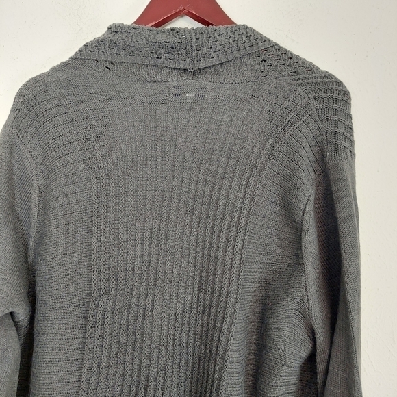 Rebecca Malone Charcoal Gray Long Sleeve Tunic Cardigan Sweater Wrap Size 1X. - Picture 8 of 10